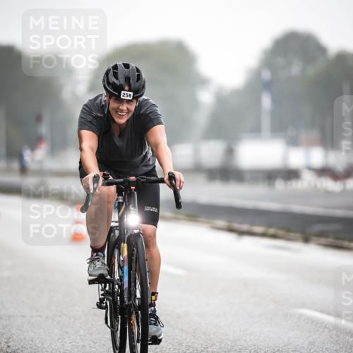 16.08.2026 - KN Förde Triathlon 2026 H.Heesch http://msf.ph/oto/9968076 16.08.2026 09:41:25 Radfahren 122, 256 meine-sportfotos.de