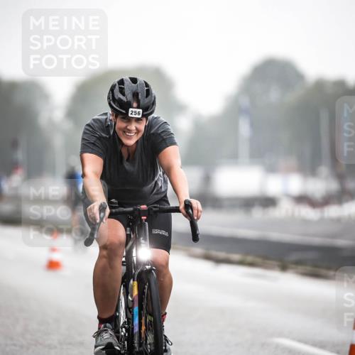 16.08.2026 - KN Förde Triathlon 2026 H.Heesch http://msf.ph/oto/9968080 16.08.2026 09:41:25 Radfahren 122, 256 meine-sportfotos.de