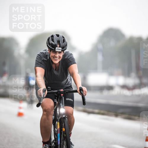 16.08.2026 - KN Förde Triathlon 2026 H.Heesch http://msf.ph/oto/9968081 16.08.2026 09:41:25 Radfahren 122, 256 meine-sportfotos.de