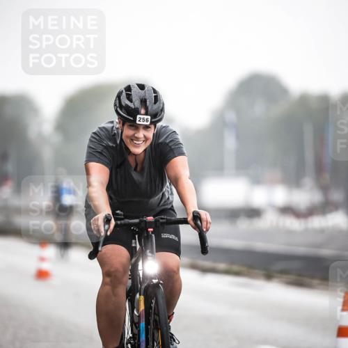 16.08.2026 - KN Förde Triathlon 2026 H.Heesch http://msf.ph/oto/9968082 16.08.2026 09:41:25 Radfahren 122, 256 meine-sportfotos.de