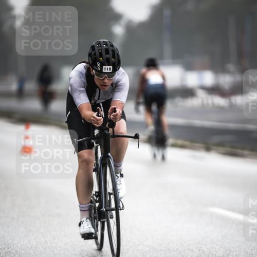 16.08.2026 - KN Förde Triathlon 2026 H.Heesch http://msf.ph/oto/9968124 16.08.2026 09:41:41 Radfahren 117, 118, 126, 129, 130, 171, 229 meine-sportfotos.de
