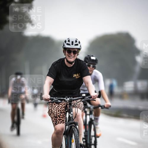 16.08.2026 - KN Förde Triathlon 2026 H.Heesch http://msf.ph/oto/9968201 16.08.2026 09:41:51 Radfahren 107, 128, 180, 181, 194, 211, 239, 245 meine-sportfotos.de