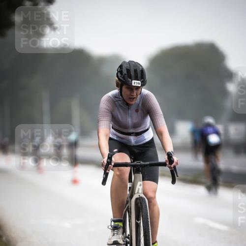 16.08.2026 - KN Förde Triathlon 2026 H.Heesch http://msf.ph/oto/9968205 16.08.2026 09:41:53 Radfahren 128, 181, 194, 239, 245 meine-sportfotos.de