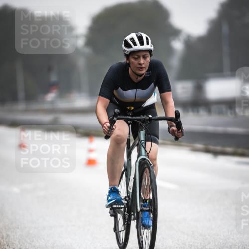 16.08.2026 - KN Förde Triathlon 2026 H.Heesch http://msf.ph/oto/9968261 16.08.2026 09:42:14 Radfahren 141, 177, 242 meine-sportfotos.de