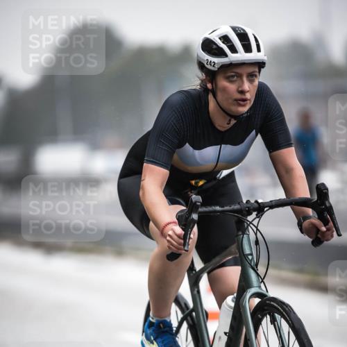 16.08.2026 - KN Förde Triathlon 2026 H.Heesch http://msf.ph/oto/9968272 16.08.2026 09:42:15 Radfahren 141, 226, 242 meine-sportfotos.de
