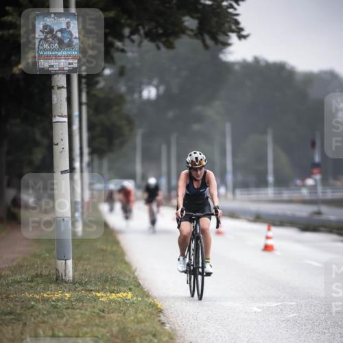 16.08.2026 - KN Förde Triathlon 2026 H.Heesch http://msf.ph/oto/9968276 16.08.2026 09:42:19 Radfahren 141, 179, 226 meine-sportfotos.de