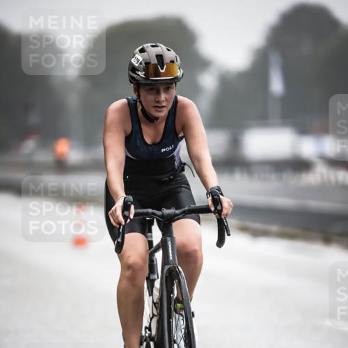 16.08.2026 - KN Förde Triathlon 2026 H.Heesch http://msf.ph/oto/9968282 16.08.2026 09:42:21 Radfahren 179, 226 meine-sportfotos.de