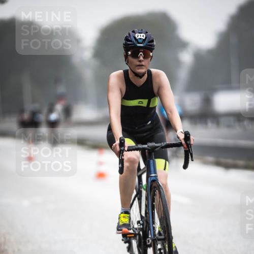 16.08.2026 - KN Förde Triathlon 2026 H.Heesch http://msf.ph/oto/9968417 16.08.2026 09:43:02 Radfahren 133, 140, 214, 219, 223 meine-sportfotos.de