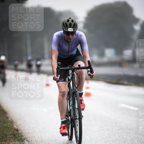 16.08.2026 - KN Förde Triathlon 2026 H.Heesch http://msf.ph/oto/9968433 16.08.2026 09:43:05 Radfahren 140, 214, 219, 223 meine-sportfotos.de