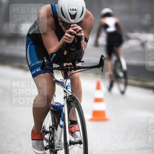 16.08.2026 - KN Förde Triathlon 2026 H.Heesch http://msf.ph/oto/9968458 16.08.2026 09:43:10 Radfahren 158, 162 meine-sportfotos.de