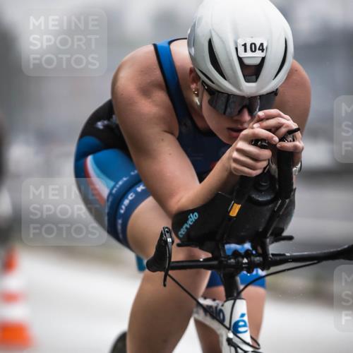 16.08.2026 - KN Förde Triathlon 2026 H.Heesch http://msf.ph/oto/9968464 16.08.2026 09:43:10 Radfahren 158, 162 meine-sportfotos.de
