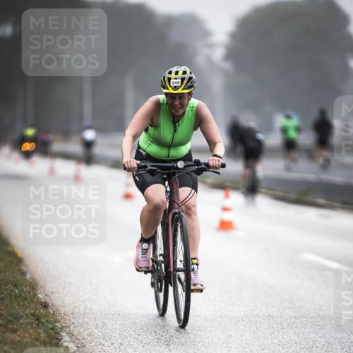 16.08.2026 - KN Förde Triathlon 2026 H.Heesch http://msf.ph/oto/9968468 16.08.2026 09:44:03 Radfahren 240, 248, 262 meine-sportfotos.de