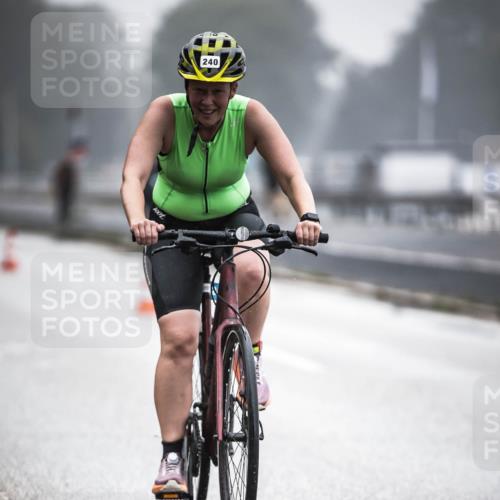 16.08.2026 - KN Förde Triathlon 2026 H.Heesch http://msf.ph/oto/9968479 16.08.2026 09:44:03 Radfahren 240, 248, 262 meine-sportfotos.de