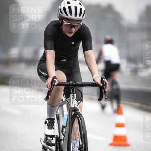 16.08.2026 - KN Förde Triathlon 2026 H.Heesch http://msf.ph/oto/9968503 16.08.2026 09:44:12 Radfahren 130, 131, 235, 245, 247, 251, 805 meine-sportfotos.de
