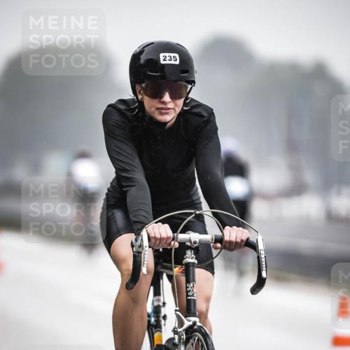 16.08.2026 - KN Förde Triathlon 2026 H.Heesch http://msf.ph/oto/9968525 16.08.2026 09:44:14 Radfahren 130, 131, 235, 245, 251, 805 meine-sportfotos.de