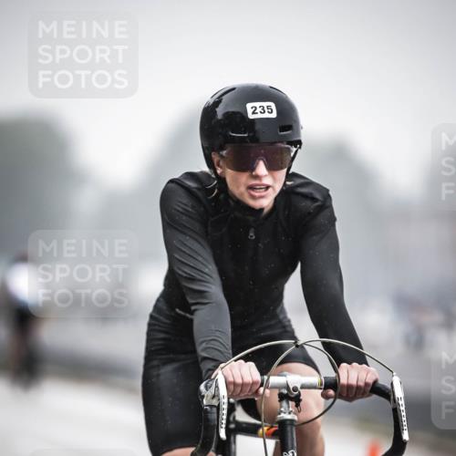 16.08.2026 - KN Förde Triathlon 2026 H.Heesch http://msf.ph/oto/9968528 16.08.2026 09:44:14 Radfahren 130, 131, 235, 245, 251, 805 meine-sportfotos.de