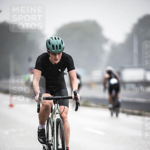 16.08.2026 - KN Förde Triathlon 2026 H.Heesch http://msf.ph/oto/9968539 16.08.2026 09:44:16 Radfahren 129, 131, 137, 235, 245, 805 meine-sportfotos.de