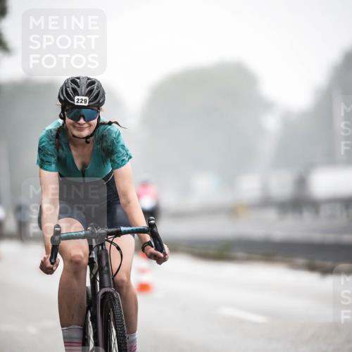 16.08.2026 - KN Förde Triathlon 2026 H.Heesch http://msf.ph/oto/9968565 16.08.2026 09:44:24 Radfahren 105, 129, 137, 170, 229 meine-sportfotos.de