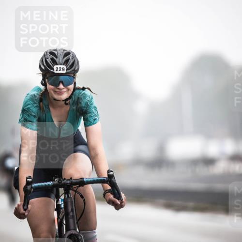 16.08.2026 - KN Förde Triathlon 2026 H.Heesch http://msf.ph/oto/9968571 16.08.2026 09:44:24 Radfahren 105, 129, 137, 170, 229 meine-sportfotos.de