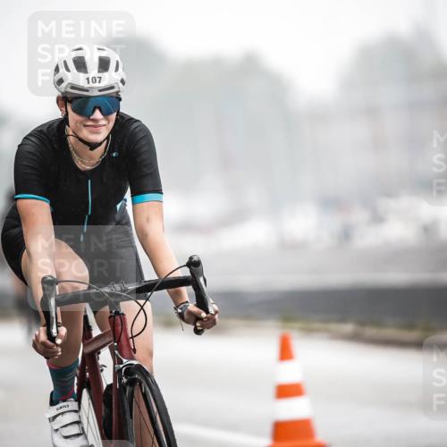 16.08.2026 - KN Förde Triathlon 2026 H.Heesch http://msf.ph/oto/9968593 16.08.2026 09:44:32 Radfahren 107, 205, 213, 254 meine-sportfotos.de