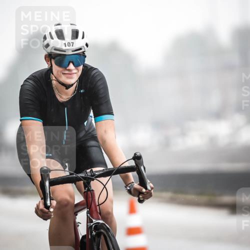16.08.2026 - KN Förde Triathlon 2026 H.Heesch http://msf.ph/oto/9968596 16.08.2026 09:44:32 Radfahren 107, 205, 213, 254 meine-sportfotos.de