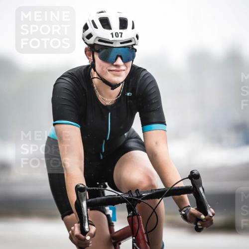 16.08.2026 - KN Förde Triathlon 2026 H.Heesch http://msf.ph/oto/9968600 16.08.2026 09:44:32 Radfahren 107, 205, 213, 254 meine-sportfotos.de