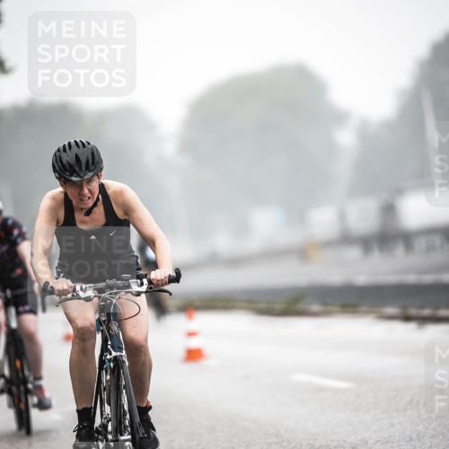 16.08.2026 - KN Förde Triathlon 2026 H.Heesch http://msf.ph/oto/9968602 16.08.2026 09:44:34 Radfahren 107, 205, 213, 254 meine-sportfotos.de