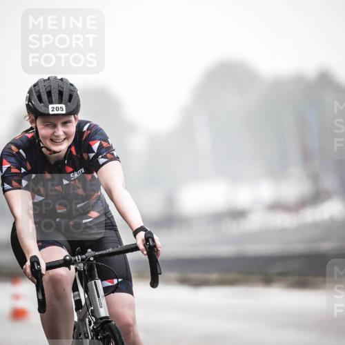 16.08.2026 - KN Förde Triathlon 2026 H.Heesch http://msf.ph/oto/9968622 16.08.2026 09:44:36 Radfahren 205, 213, 254 meine-sportfotos.de