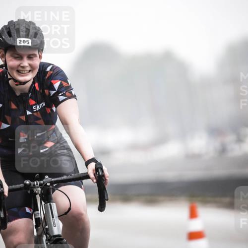 16.08.2026 - KN Förde Triathlon 2026 H.Heesch http://msf.ph/oto/9968627 16.08.2026 09:44:37 Radfahren 205, 213, 254 meine-sportfotos.de