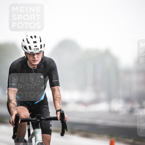 16.08.2026 - KN Förde Triathlon 2026 H.Heesch http://msf.ph/oto/9968743 16.08.2026 09:45:26 Radfahren 120, 155, 238, 243 meine-sportfotos.de