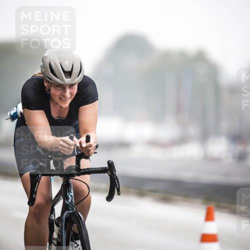 16.08.2026 - KN Förde Triathlon 2026 H.Heesch http://msf.ph/oto/9968821 16.08.2026 09:45:42 Radfahren 114, 143, 145, 147, 153, 162, 222, 250 meine-sportfotos.de