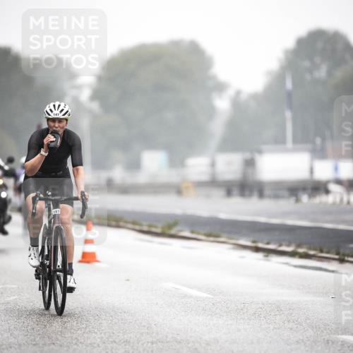 16.08.2026 - KN Förde Triathlon 2026 H.Heesch http://msf.ph/oto/9968830 16.08.2026 09:45:44 Radfahren 114, 145, 147, 153, 158, 162, 222, 224, 250 meine-sportfotos.de
