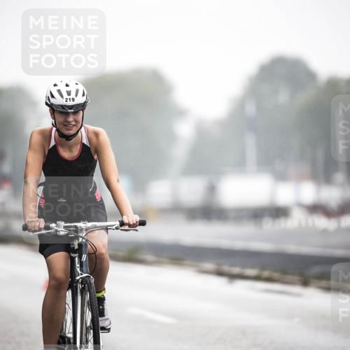 16.08.2026 - KN Förde Triathlon 2026 H.Heesch http://msf.ph/oto/9968896 16.08.2026 09:46:02 Radfahren 175, 195, 219, 223 meine-sportfotos.de