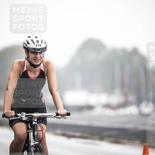 16.08.2026 - KN Förde Triathlon 2026 H.Heesch http://msf.ph/oto/9968903 16.08.2026 09:46:02 Radfahren 175, 195, 219, 223 meine-sportfotos.de