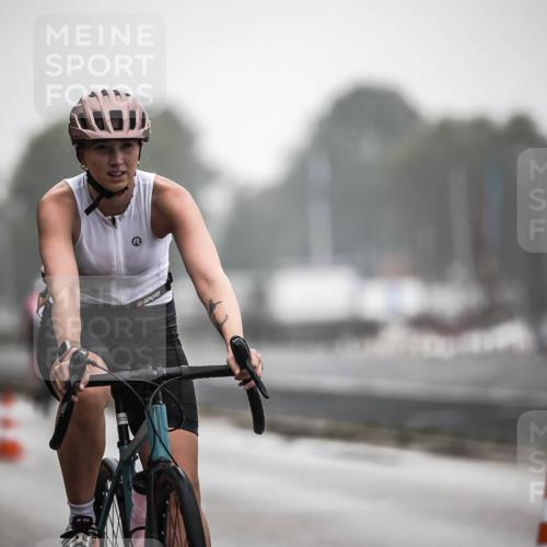 16.08.2026 - KN Förde Triathlon 2026 H.Heesch http://msf.ph/oto/9969053 16.08.2026 09:46:51 Radfahren 161, 164, 187, 189, 236, 251, 262, 265 meine-sportfotos.de