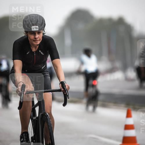 16.08.2026 - KN Förde Triathlon 2026 H.Heesch http://msf.ph/oto/9969082 16.08.2026 09:46:58 Radfahren 131, 161, 166, 170, 178, 192, 805 meine-sportfotos.de