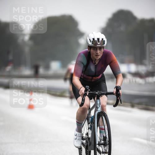 16.08.2026 - KN Förde Triathlon 2026 H.Heesch http://msf.ph/oto/9969128 16.08.2026 09:47:25 Radfahren 138, 228, 248, 254 meine-sportfotos.de