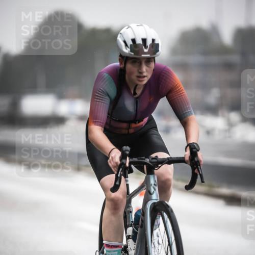 16.08.2026 - KN Förde Triathlon 2026 H.Heesch http://msf.ph/oto/9969136 16.08.2026 09:47:25 Radfahren 138, 228, 248, 254 meine-sportfotos.de