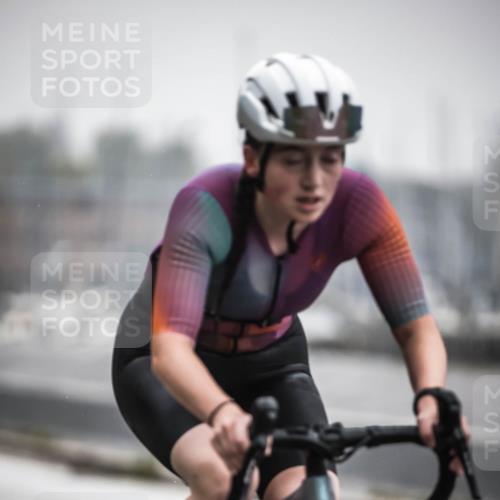 16.08.2026 - KN Förde Triathlon 2026 H.Heesch http://msf.ph/oto/9969143 16.08.2026 09:47:25 Radfahren 138, 228, 248, 254 meine-sportfotos.de