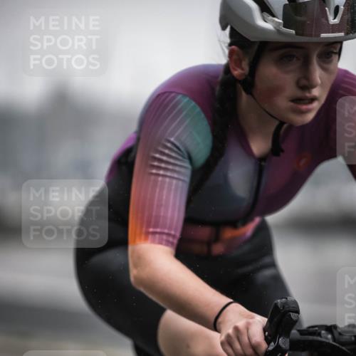 16.08.2026 - KN Förde Triathlon 2026 H.Heesch http://msf.ph/oto/9969148 16.08.2026 09:47:26 Radfahren 138, 228, 248, 254 meine-sportfotos.de