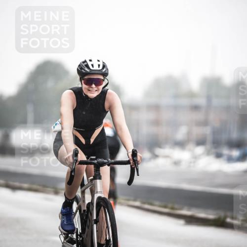 16.08.2026 - KN Förde Triathlon 2026 H.Heesch http://msf.ph/oto/9969256 16.08.2026 09:48:29 Radfahren 145, 153, 168, 195, 238, 243, 250, 252 meine-sportfotos.de