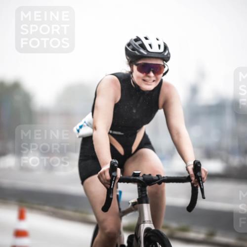 16.08.2026 - KN Förde Triathlon 2026 H.Heesch http://msf.ph/oto/9969264 16.08.2026 09:48:29 Radfahren 145, 153, 168, 195, 238, 243, 250, 252 meine-sportfotos.de