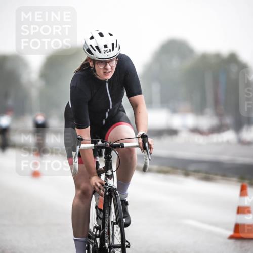 16.08.2026 - KN Förde Triathlon 2026 H.Heesch http://msf.ph/oto/9969283 16.08.2026 09:48:32 Radfahren 153, 168, 195, 225, 230, 238, 243, 250, 252 meine-sportfotos.de