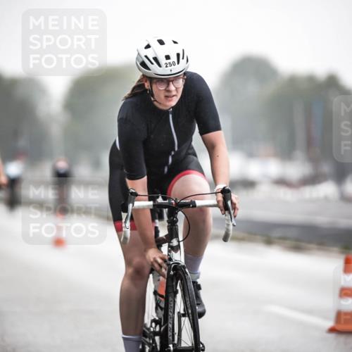 16.08.2026 - KN Förde Triathlon 2026 H.Heesch http://msf.ph/oto/9969284 16.08.2026 09:48:32 Radfahren 153, 168, 195, 225, 230, 238, 243, 250, 252 meine-sportfotos.de