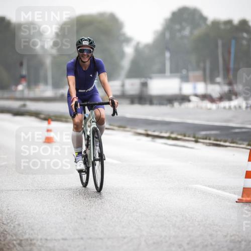 16.08.2026 - KN Förde Triathlon 2026 H.Heesch http://msf.ph/oto/9969309 16.08.2026 09:48:36 Radfahren 172, 175, 188, 225, 230, 243, 250 meine-sportfotos.de