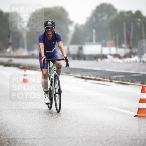 16.08.2026 - KN Förde Triathlon 2026 H.Heesch http://msf.ph/oto/9969310 16.08.2026 09:48:36 Radfahren 172, 175, 188, 225, 230, 243, 250 meine-sportfotos.de
