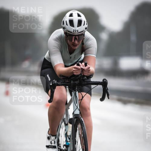 16.08.2026 - KN Förde Triathlon 2026 H.Heesch http://msf.ph/oto/9969360 16.08.2026 09:48:47 Radfahren 200, 201, 224 meine-sportfotos.de