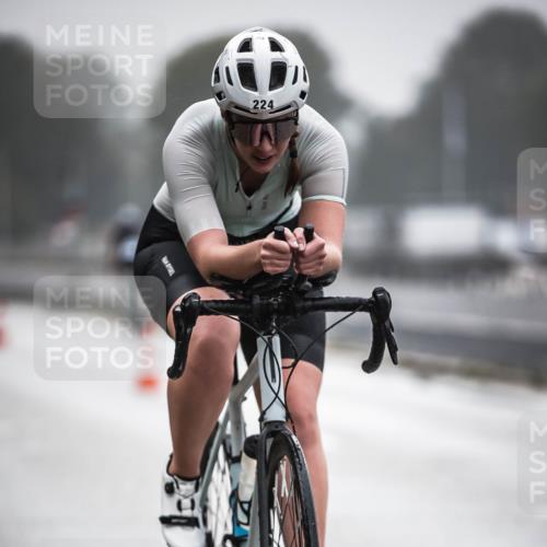16.08.2026 - KN Förde Triathlon 2026 H.Heesch http://msf.ph/oto/9969361 16.08.2026 09:48:47 Radfahren 200, 201, 224 meine-sportfotos.de
