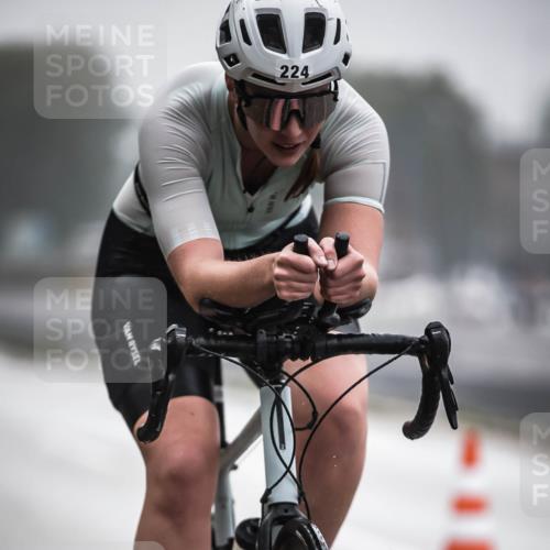 16.08.2026 - KN Förde Triathlon 2026 H.Heesch http://msf.ph/oto/9969368 16.08.2026 09:48:47 Radfahren 200, 201, 224 meine-sportfotos.de