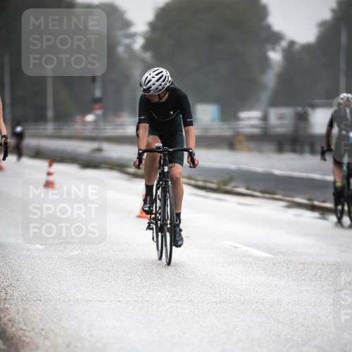 16.08.2026 - KN Förde Triathlon 2026 H.Heesch http://msf.ph/oto/9969373 16.08.2026 09:49:04 Radfahren 190, 198 meine-sportfotos.de